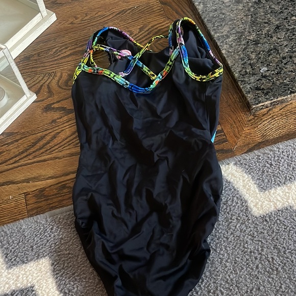 leotard - Picture 2 of 2